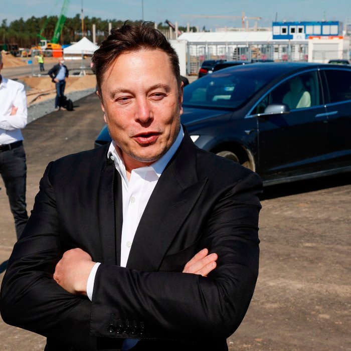 Elon Musk yabaye umuntu ukize kurusha abandi bose ku isi